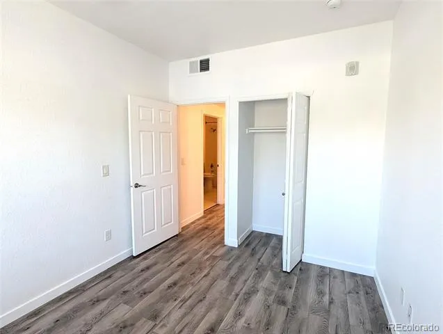 1614 Granby Way #103 Aurora, CO 80011