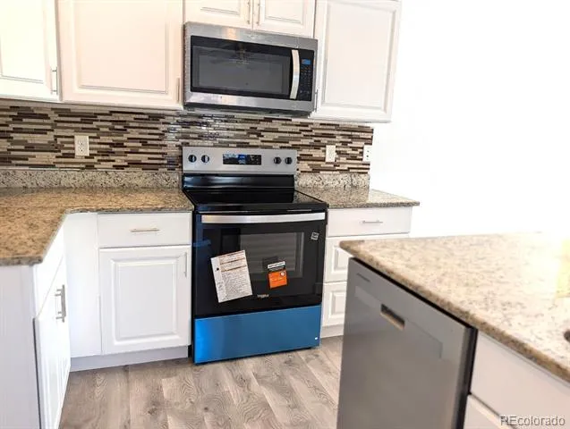 1614 Granby Way #103 Aurora, CO 80011