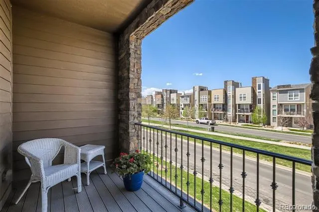 518 E Dry Creek Place Littleton, CO 80122