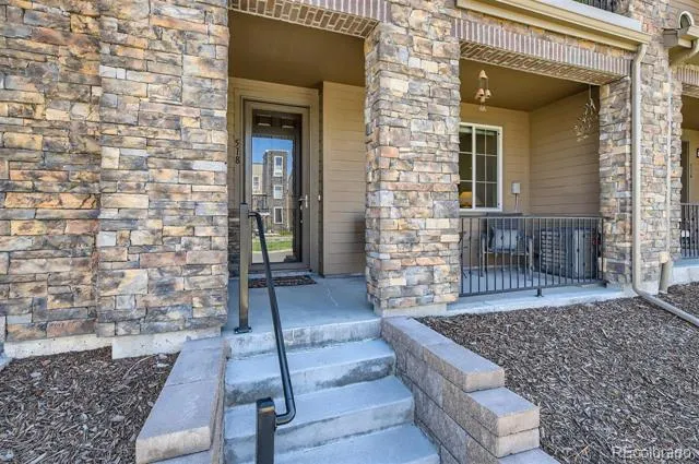 518 E Dry Creek Place Littleton, CO 80122