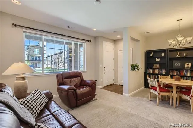 518 E Dry Creek Place Littleton, CO 80122
