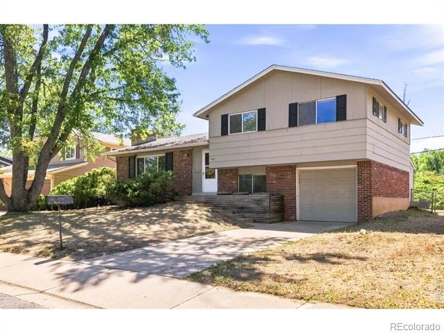 1001 Waite Drive Boulder, CO 80303