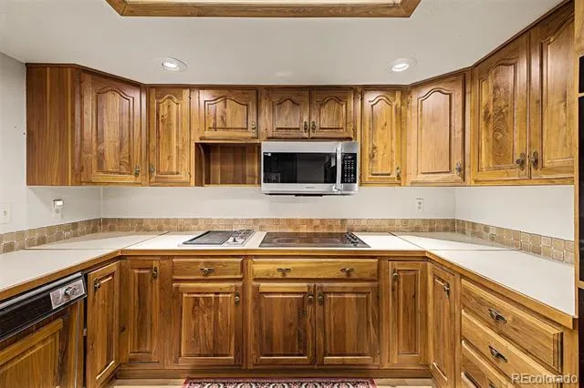 5131 S Ironton Way Greenwood Village, CO 80111