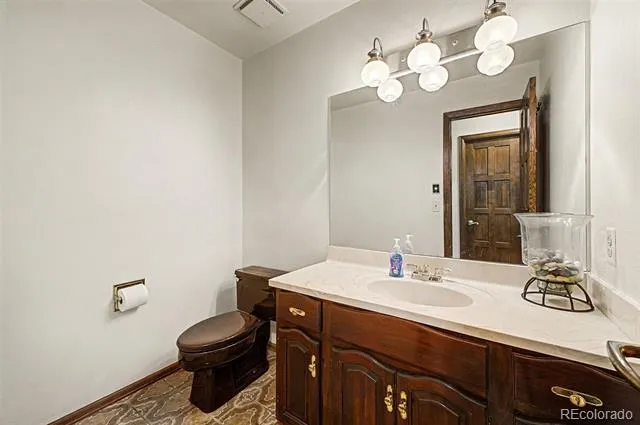5131 S Ironton Way Greenwood Village, CO 80111