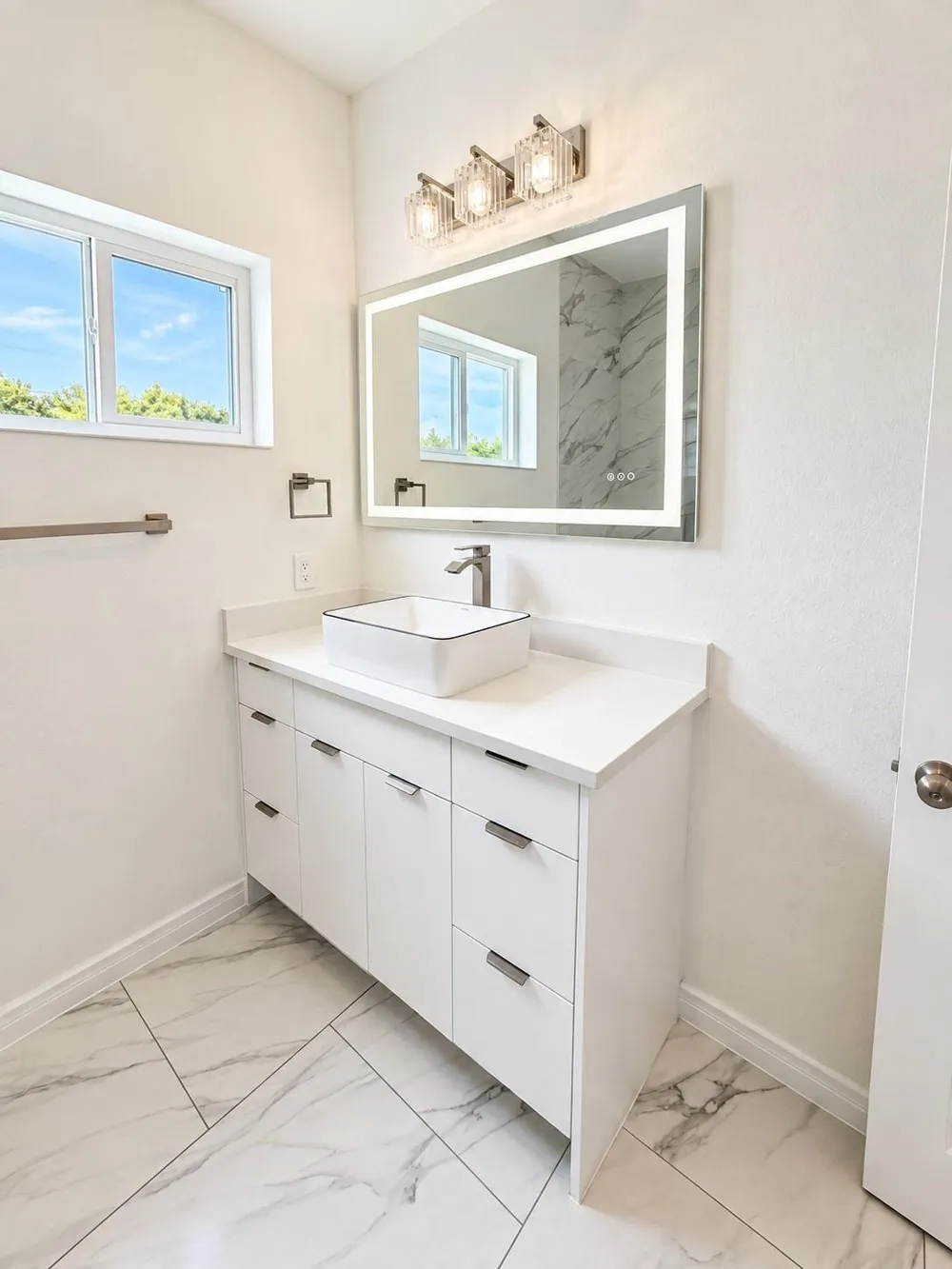 5325 Rue Street Houston, TX 77033