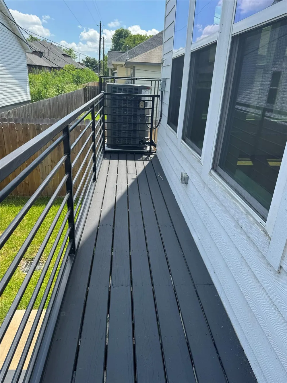 5325 Rue Street Houston, TX 77033