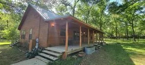 678 Old Phelps Road Huntsville, TX 77340