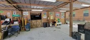 678 Old Phelps Road Huntsville, TX 77340