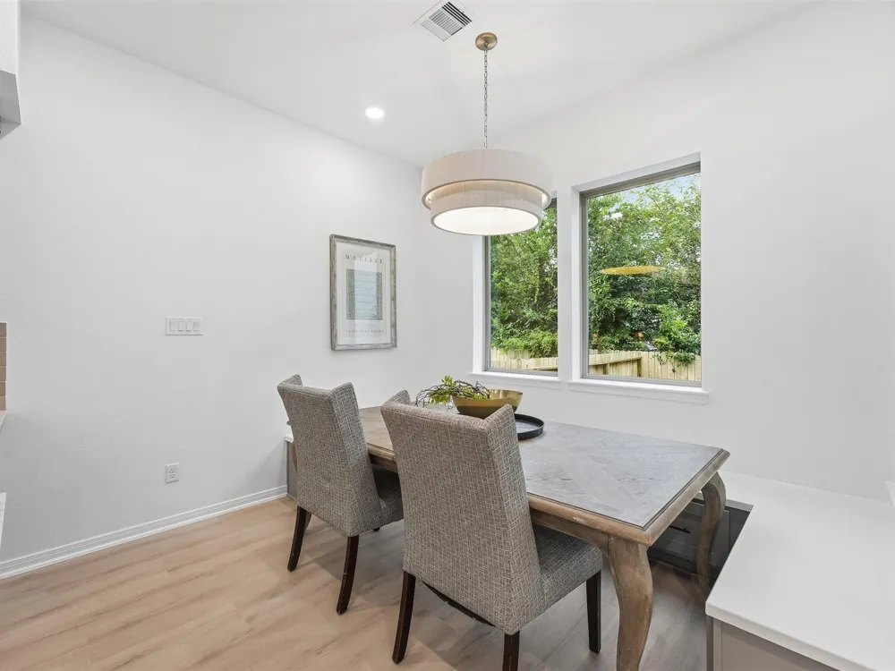 3510 Delhi Street Houston, TX 77022