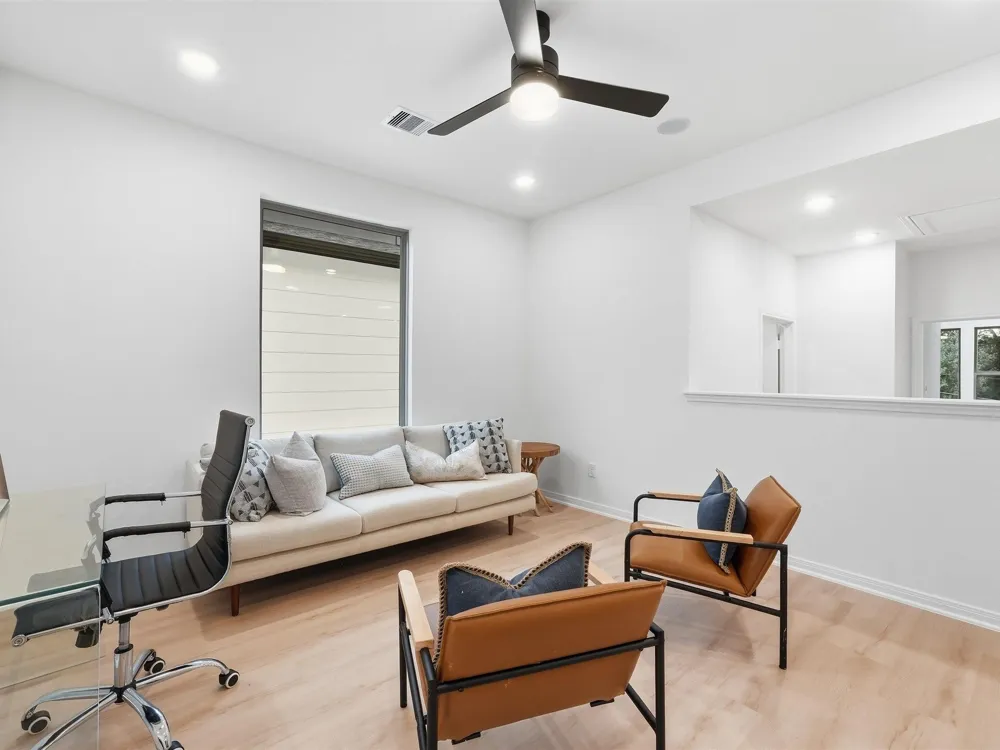 3510 Delhi Street Houston, TX 77022