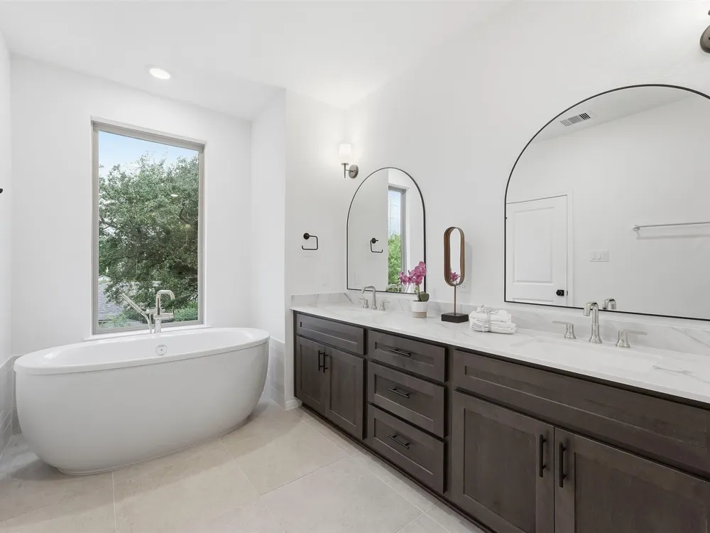 3510 Delhi Street Houston, TX 77022