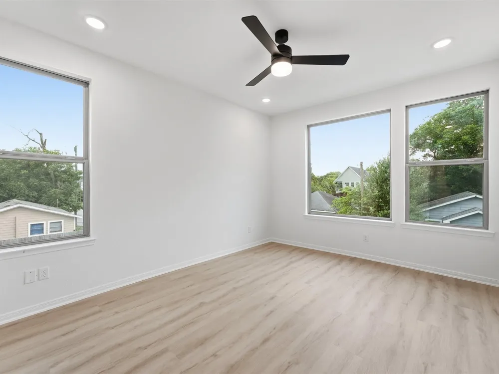 3510 Delhi Street Houston, TX 77022