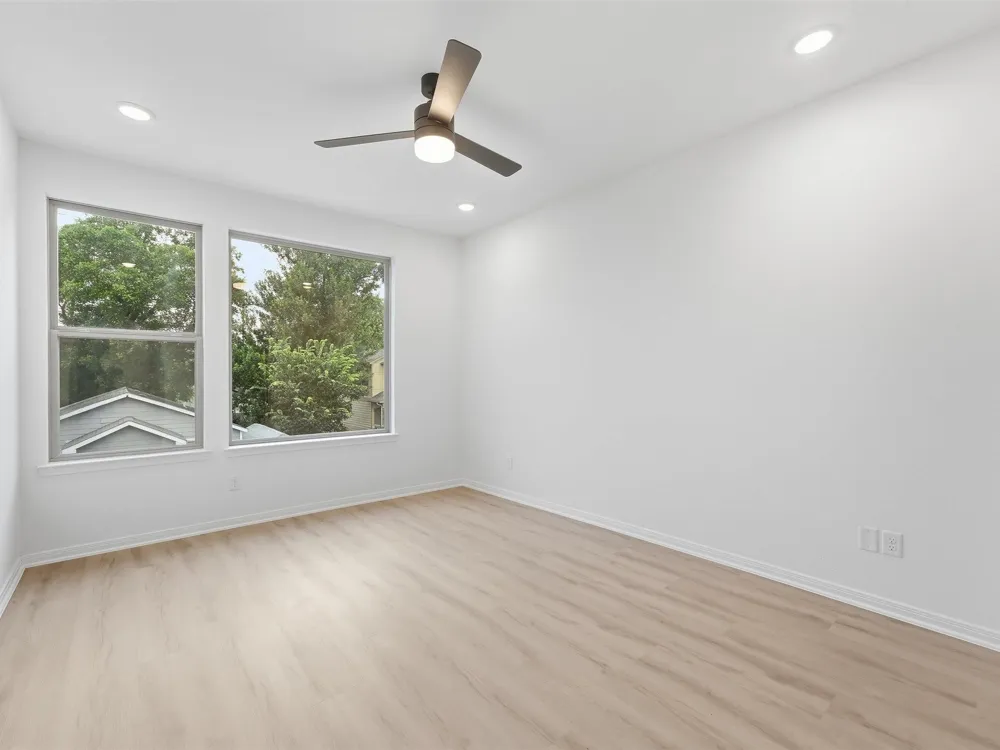 3510 Delhi Street Houston, TX 77022