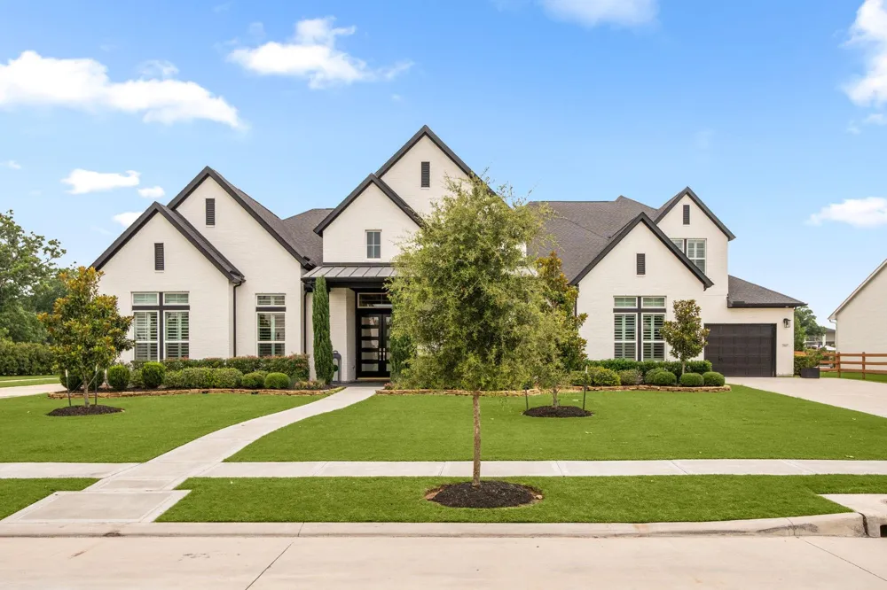 29660 Fulshear Lake Trace Fulshear, TX 77406