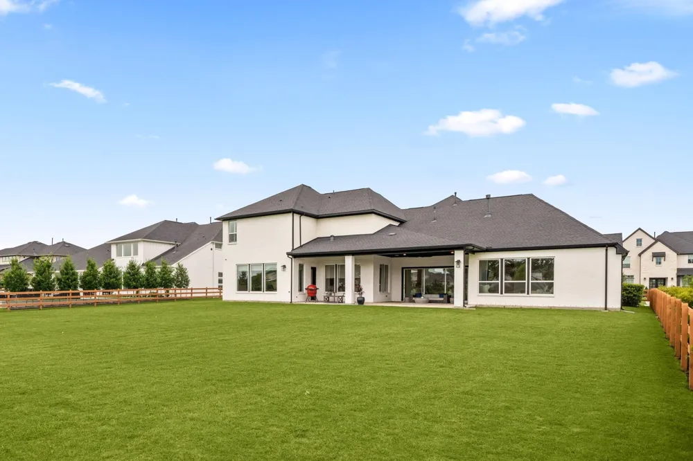 29660 Fulshear Lake Trace Fulshear, TX 77406