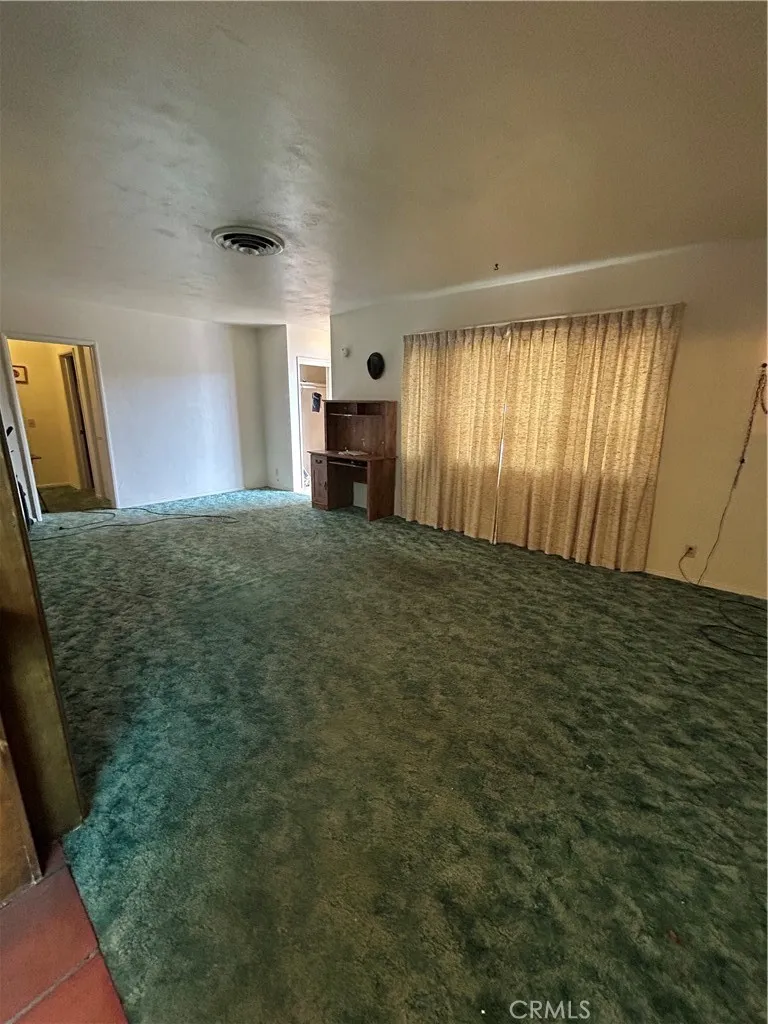 555 California Needles, CA 92363
