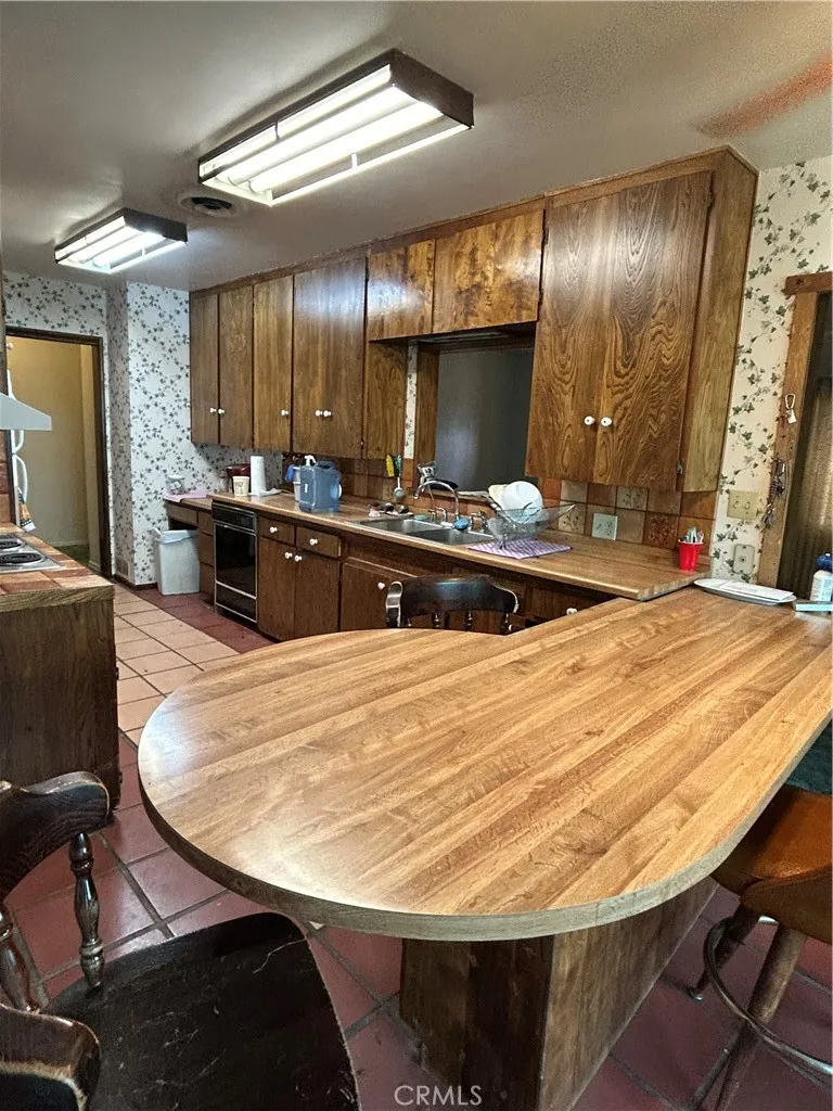 555 California Needles, CA 92363
