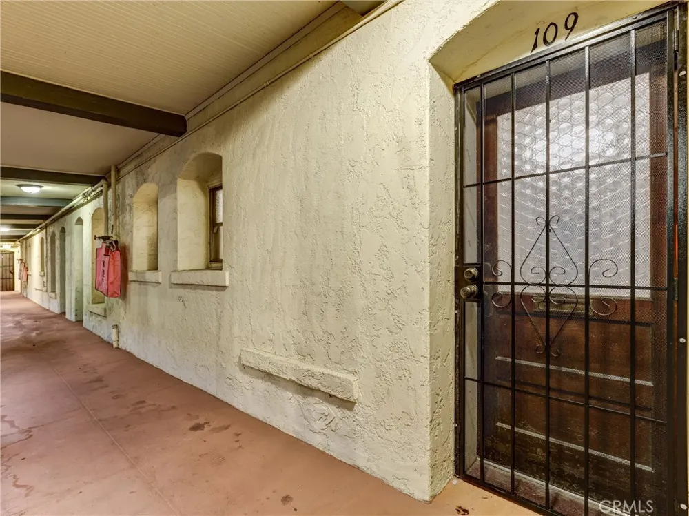 800 Pacific #109 Long Beach, CA 90813