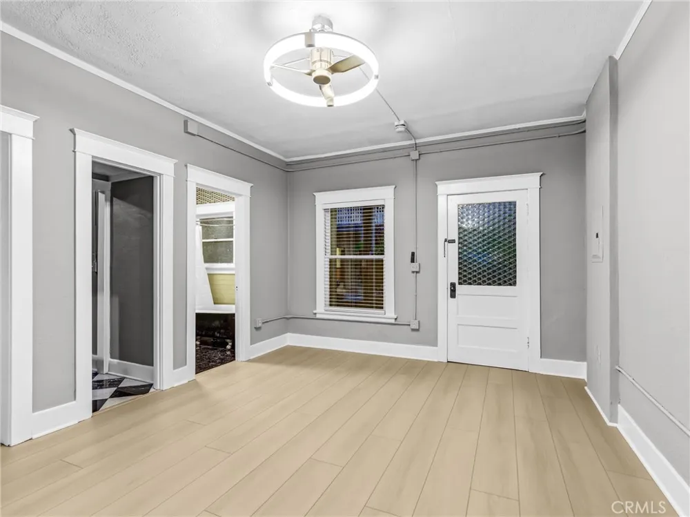 800 Pacific #109 Long Beach, CA 90813