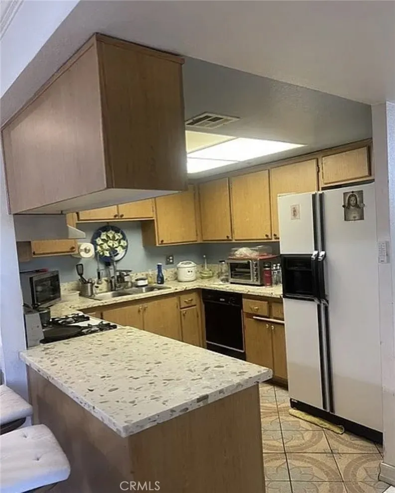 7018 Rita Ave #404 Huntington Park, CA 90255