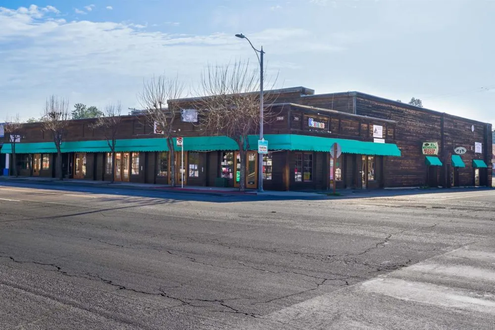 780 Main Street Ramona, CA 92065