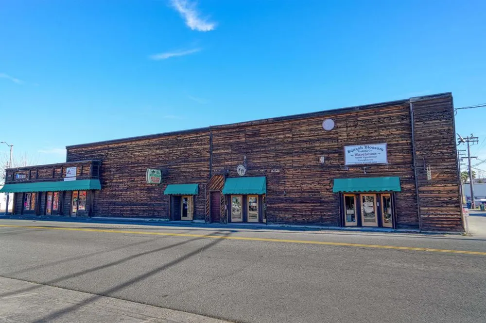 780 Main Street Ramona, CA 92065