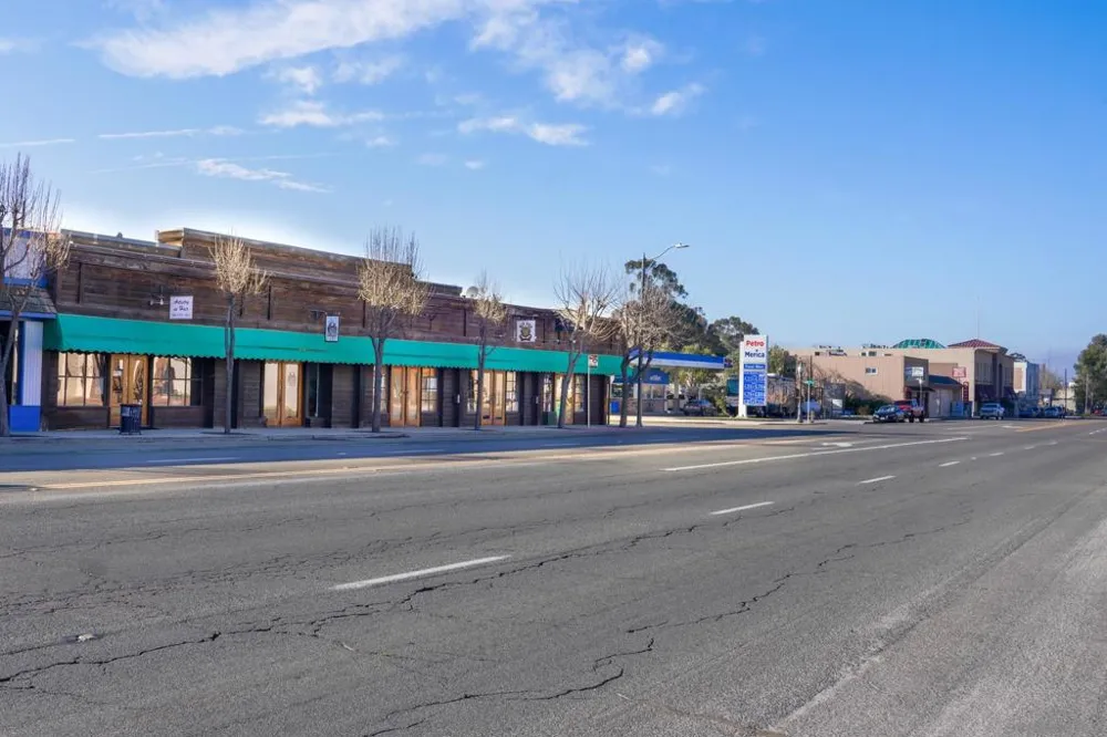 780 Main Street Ramona, CA 92065