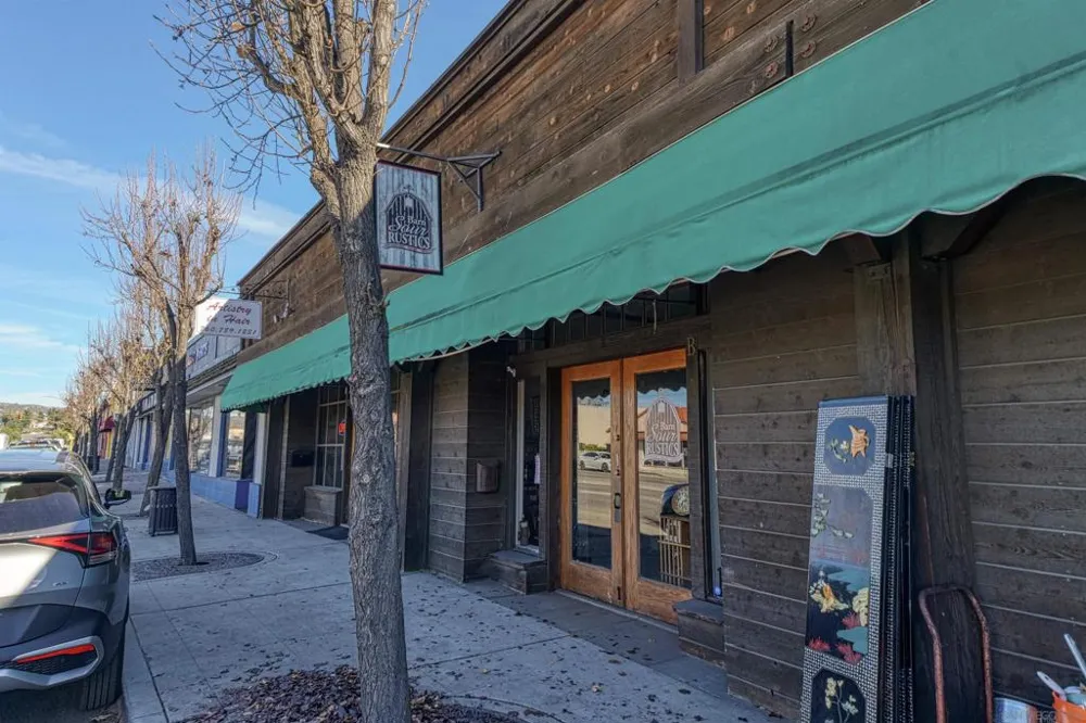 780 Main Street Ramona, CA 92065