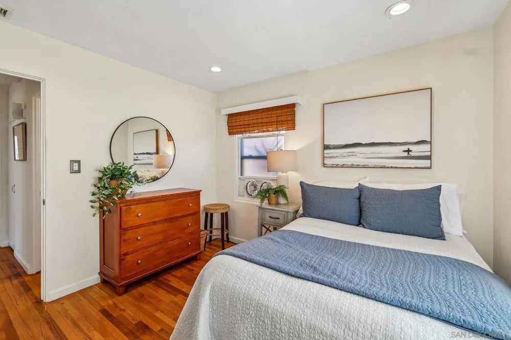 4390 Niagara Ave San Diego, CA 92107