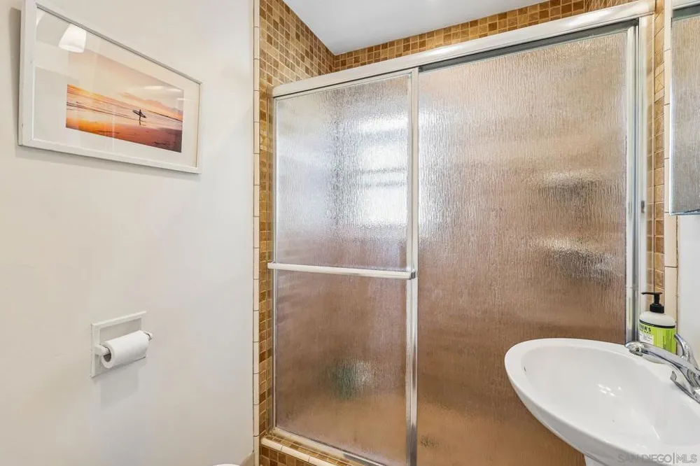 4390 Niagara Ave San Diego, CA 92107