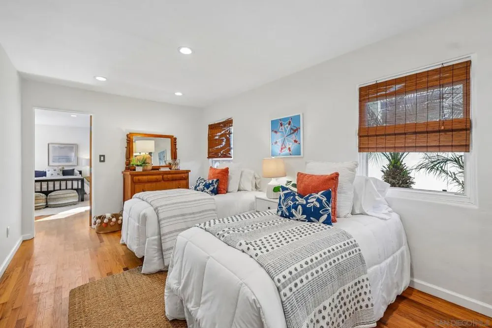 4390 Niagara Ave San Diego, CA 92107