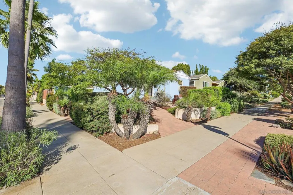 4390 Niagara Ave San Diego, CA 92107