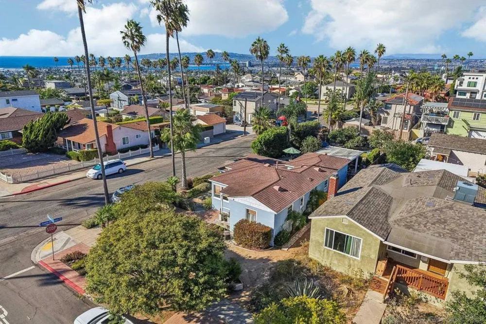 4390 Niagara Ave San Diego, CA 92107