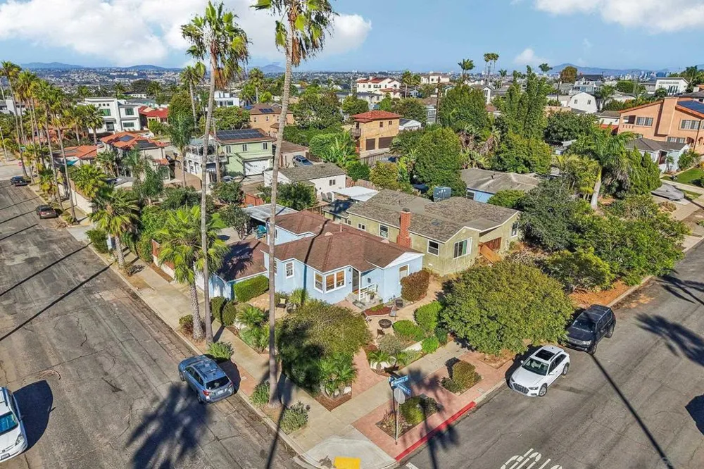 4390 Niagara Ave San Diego, CA 92107