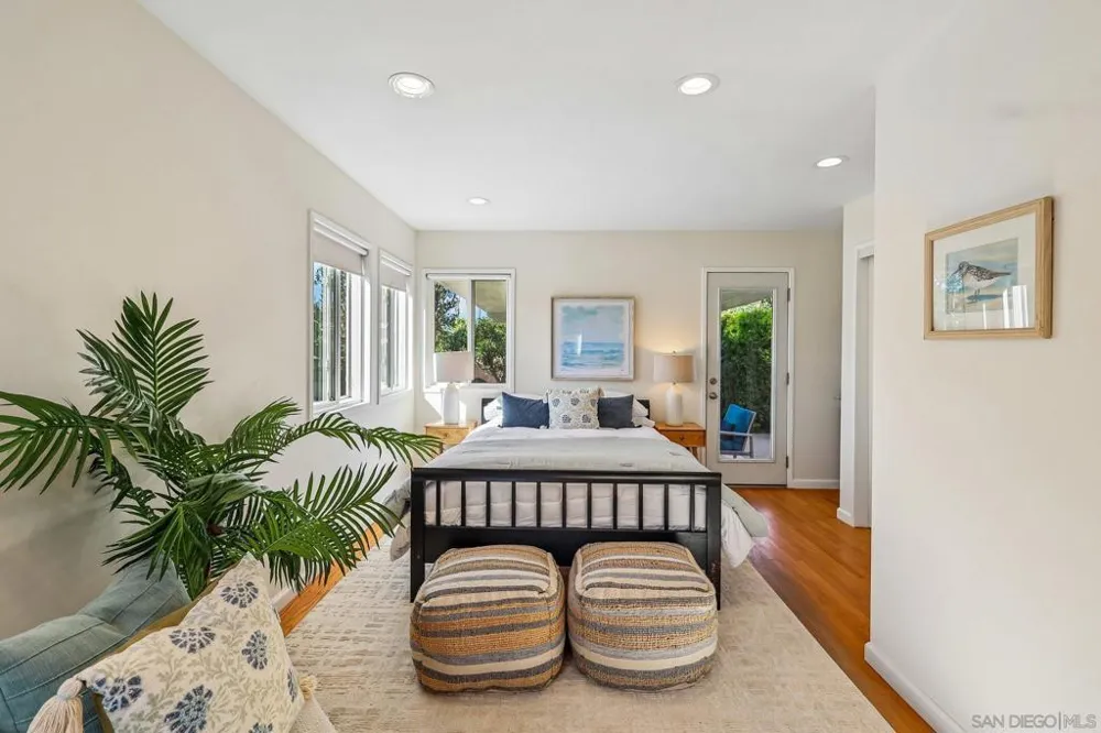 4390 Niagara Ave San Diego, CA 92107
