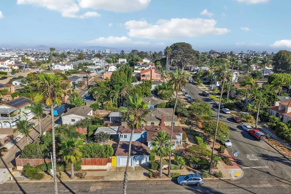 4390 Niagara Ave San Diego, CA 92107