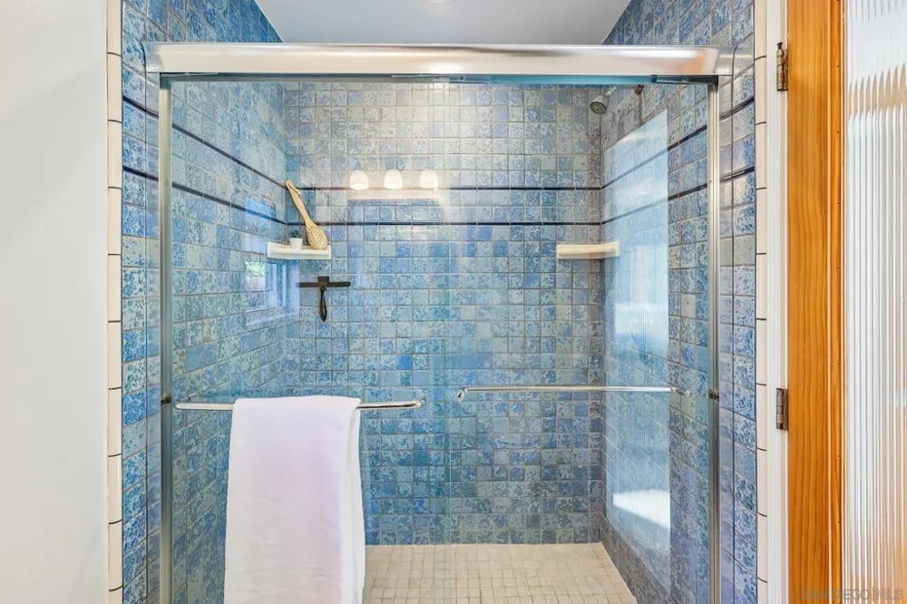 4390 Niagara Ave San Diego, CA 92107