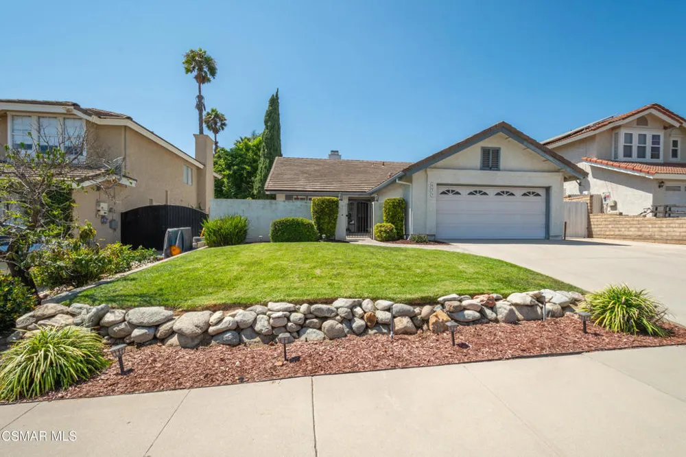 6075 Fremont Circle Camarillo, CA 93012