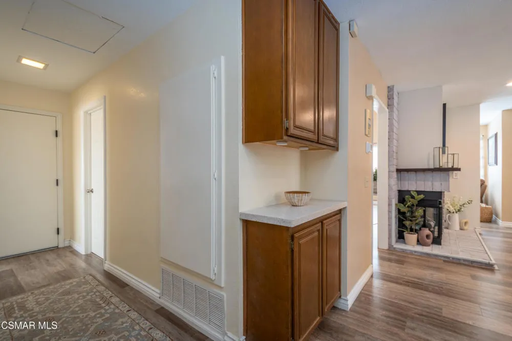 6075 Fremont Circle Camarillo, CA 93012