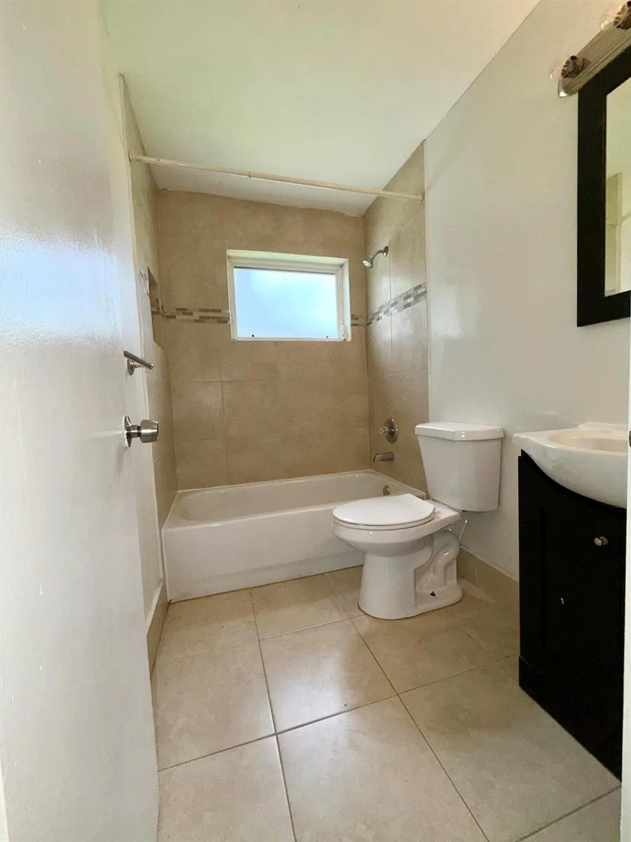 3820 SW 61ST AVENUE Davie, FL 33314