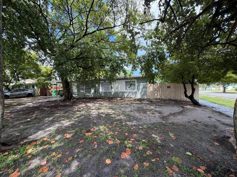3820 SW 61ST AVENUE Davie, FL 33314
