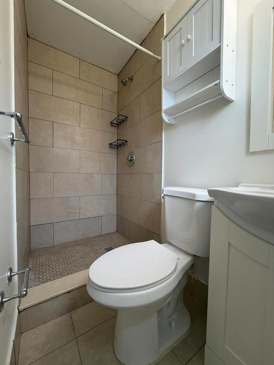 3820 SW 61ST AVENUE Davie, FL 33314