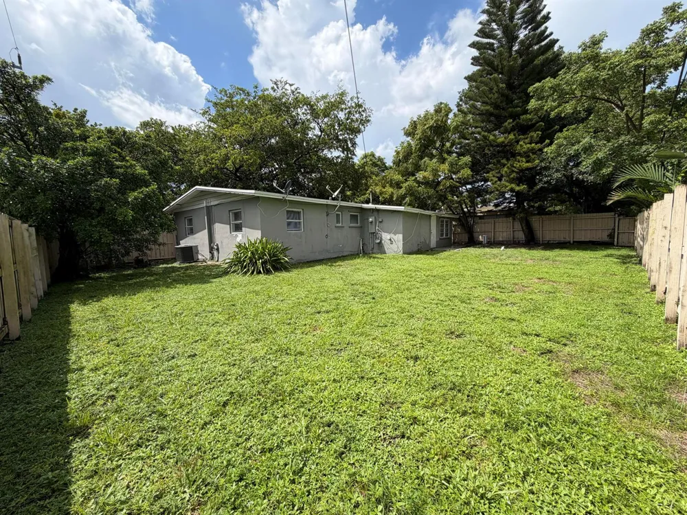 3820 SW 61ST AVENUE Davie, FL 33314
