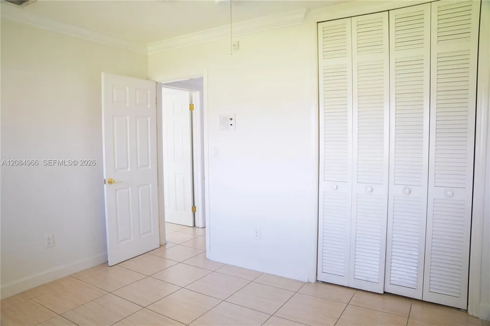 8220 SW 87th Ter Miami, FL 33143