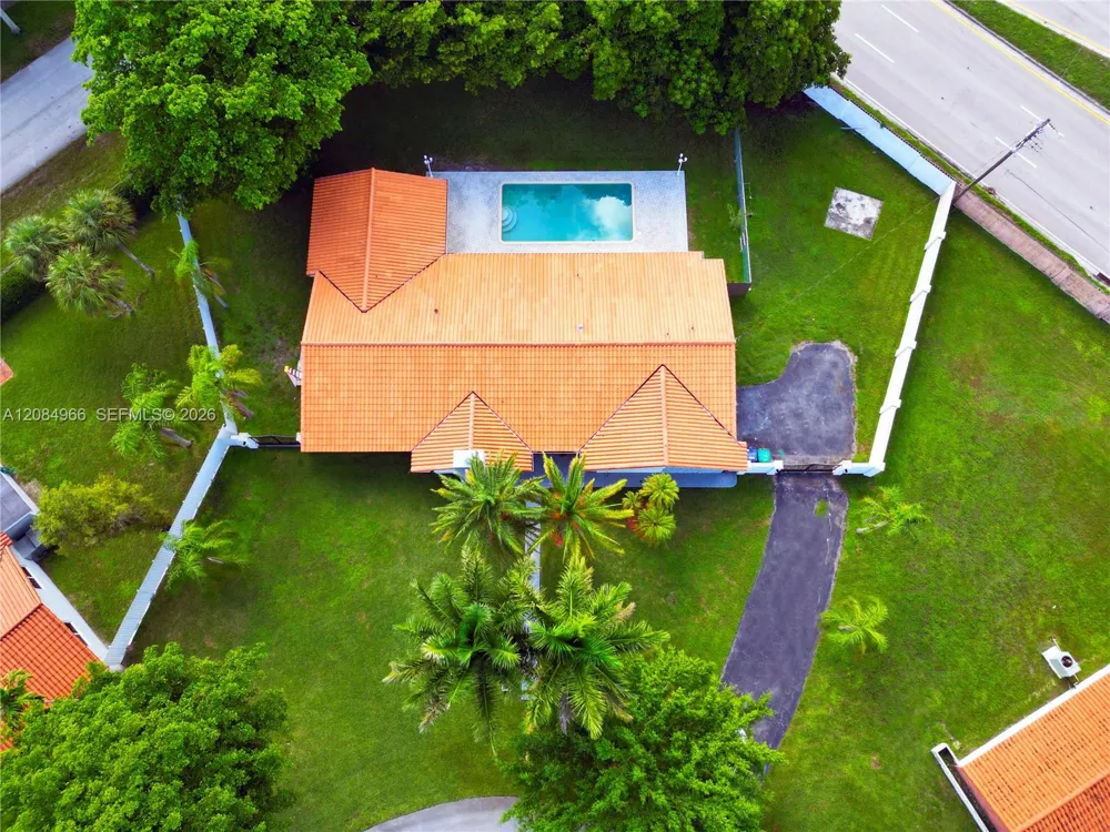 8220 SW 87th Ter Miami, FL 33143