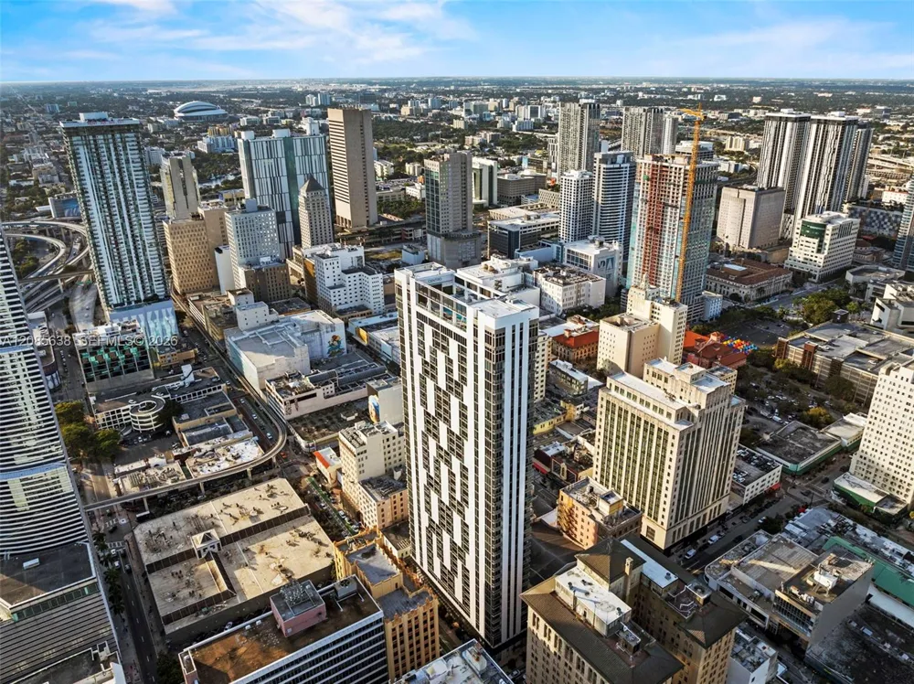 151 SE 1st St #1104 Miami, FL 33131