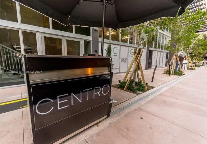 151 SE 1st St #1104 Miami, FL 33131