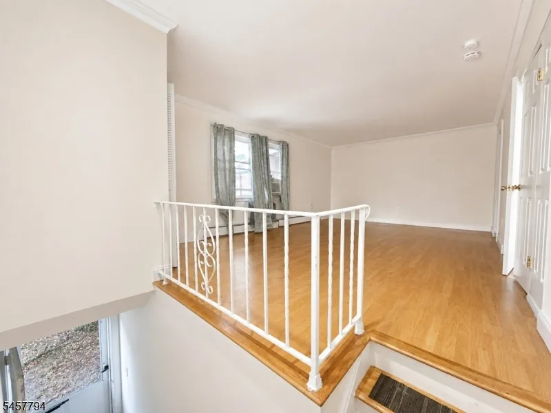 53 Knox Ter #2A Unit 2A Wayne, NJ 07470