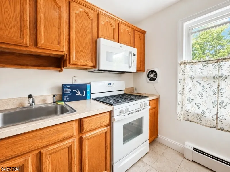 53 Knox Ter #2A Unit 2A Wayne, NJ 07470