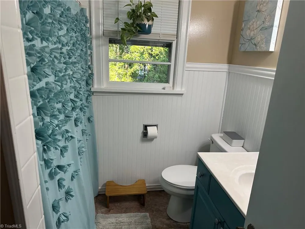 3195 Fleet Street Winston-Salem, NC 27127
